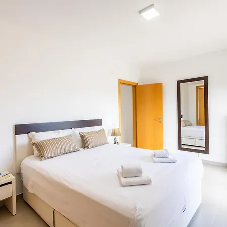 Carmen - Vista O Jardim - By Smarthomes Apartment