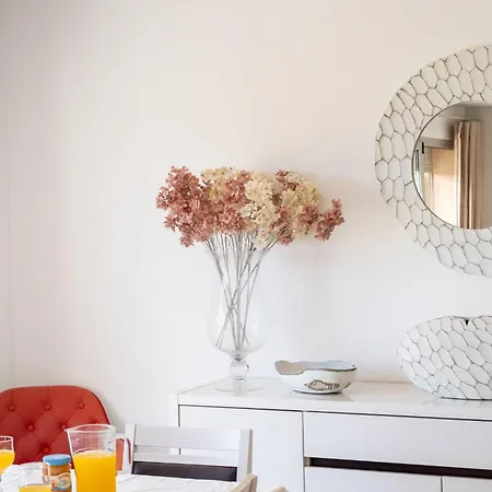 Apartman Carmen - Vista O Jardim - By Smarthomes