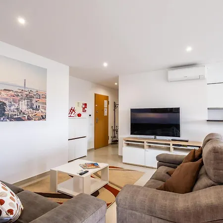 Carmen - Vista O Jardim - By Smarthomes * ساو مارتينهو دو بورتو